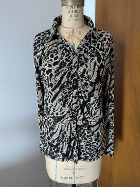 Black & Cream Leopard Print Button-Front